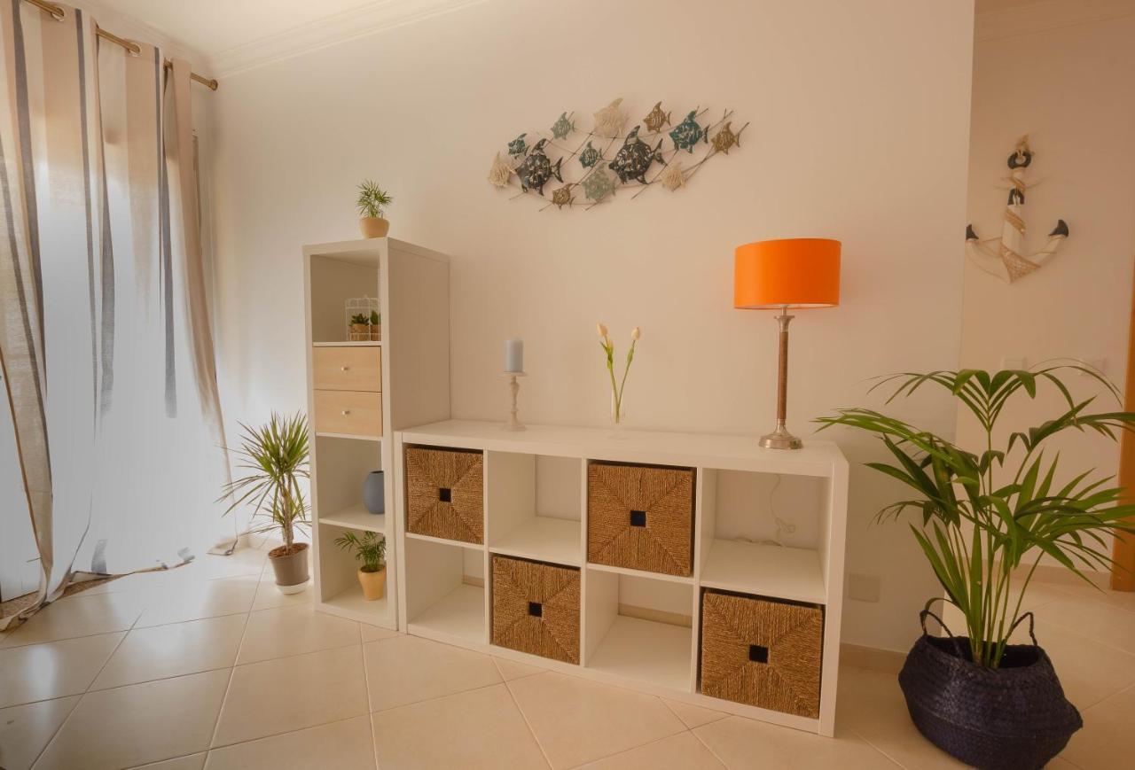 Cozy And Stylish Beach Flat Armacao de Pera Bagian luar foto
