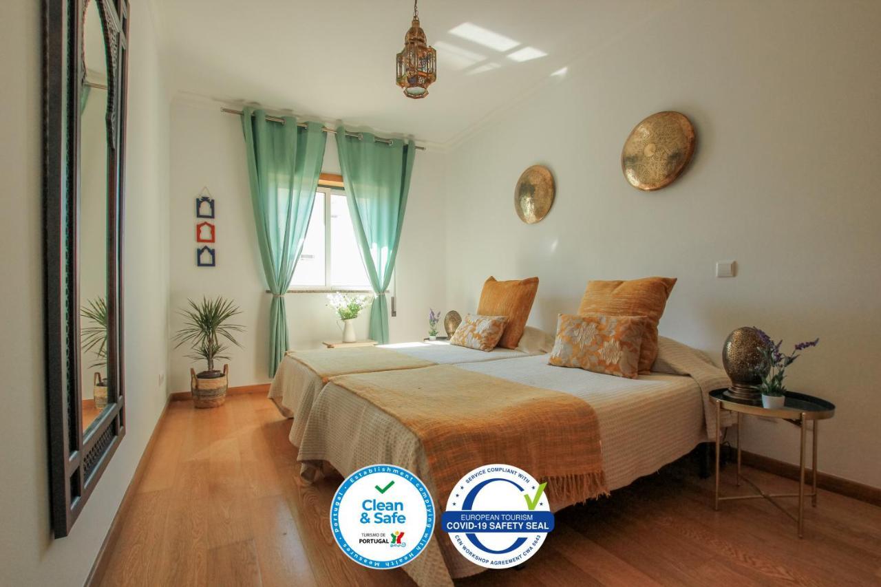 Cozy And Stylish Beach Flat Armacao de Pera Bagian luar foto