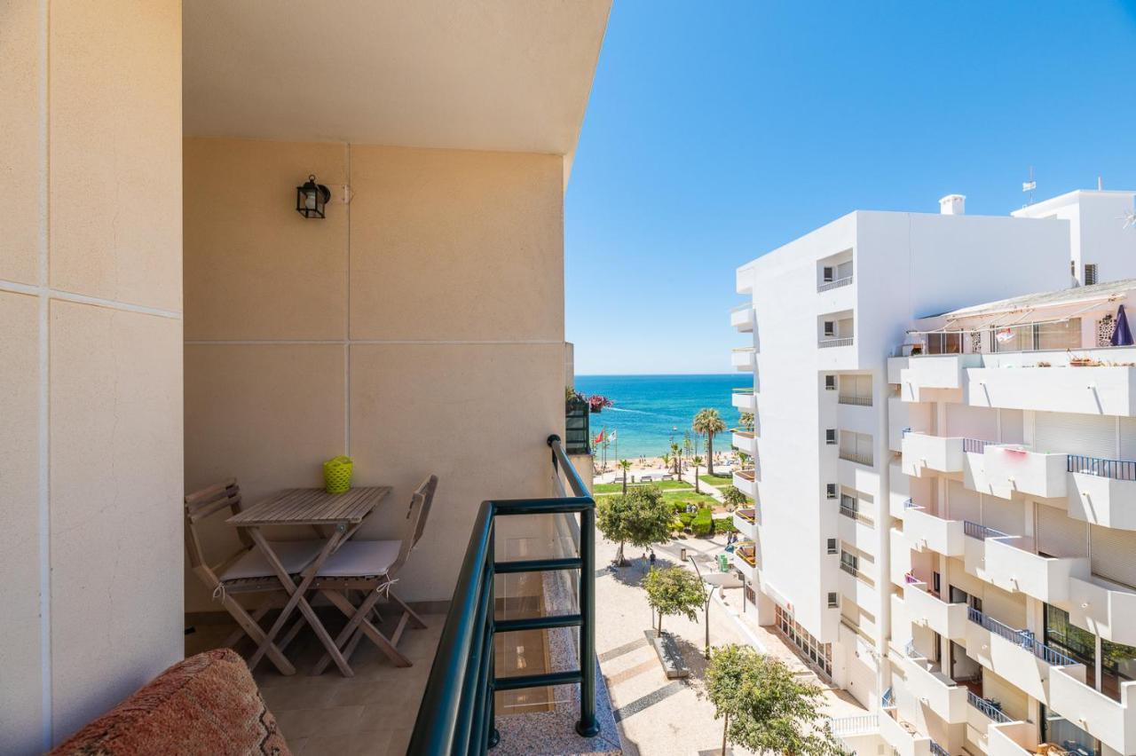 Cozy And Stylish Beach Flat Armacao de Pera Bagian luar foto